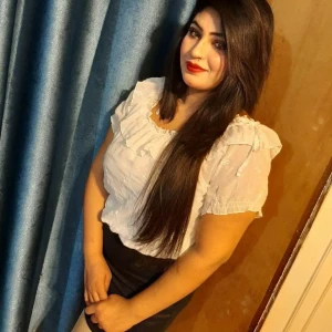 Surat Escorts 214