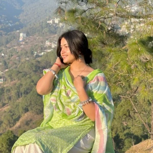 Delhi Escorts 1352