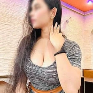 Pihu Kochi Escort | 21 Yrs College Companion Service
