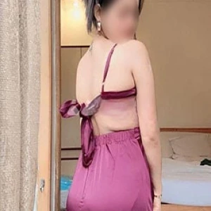 Rekha Varanasi Escort | 30 Yrs Mature Housewife Girl