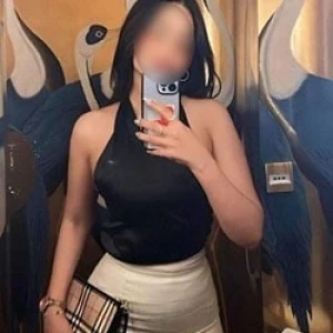 Professional & Beautiful Escorts in Navi Mumbai